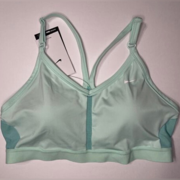 Women’s Nike Indy Sports Bra - Picture 4 of 8